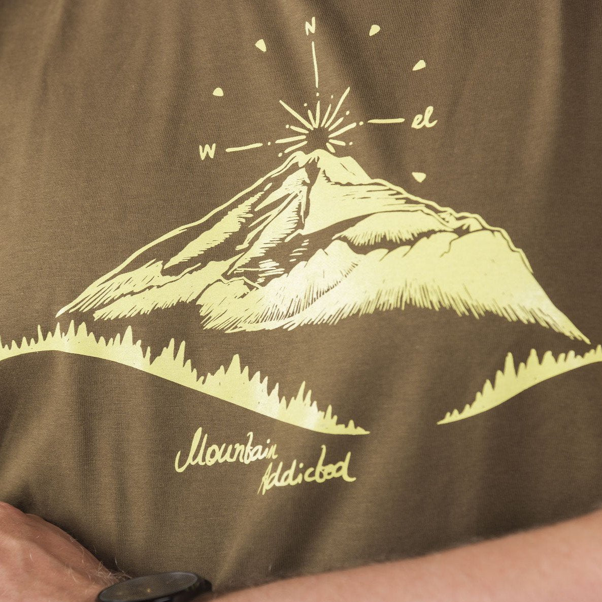 T- Shirt "Mountain Love" british khaki